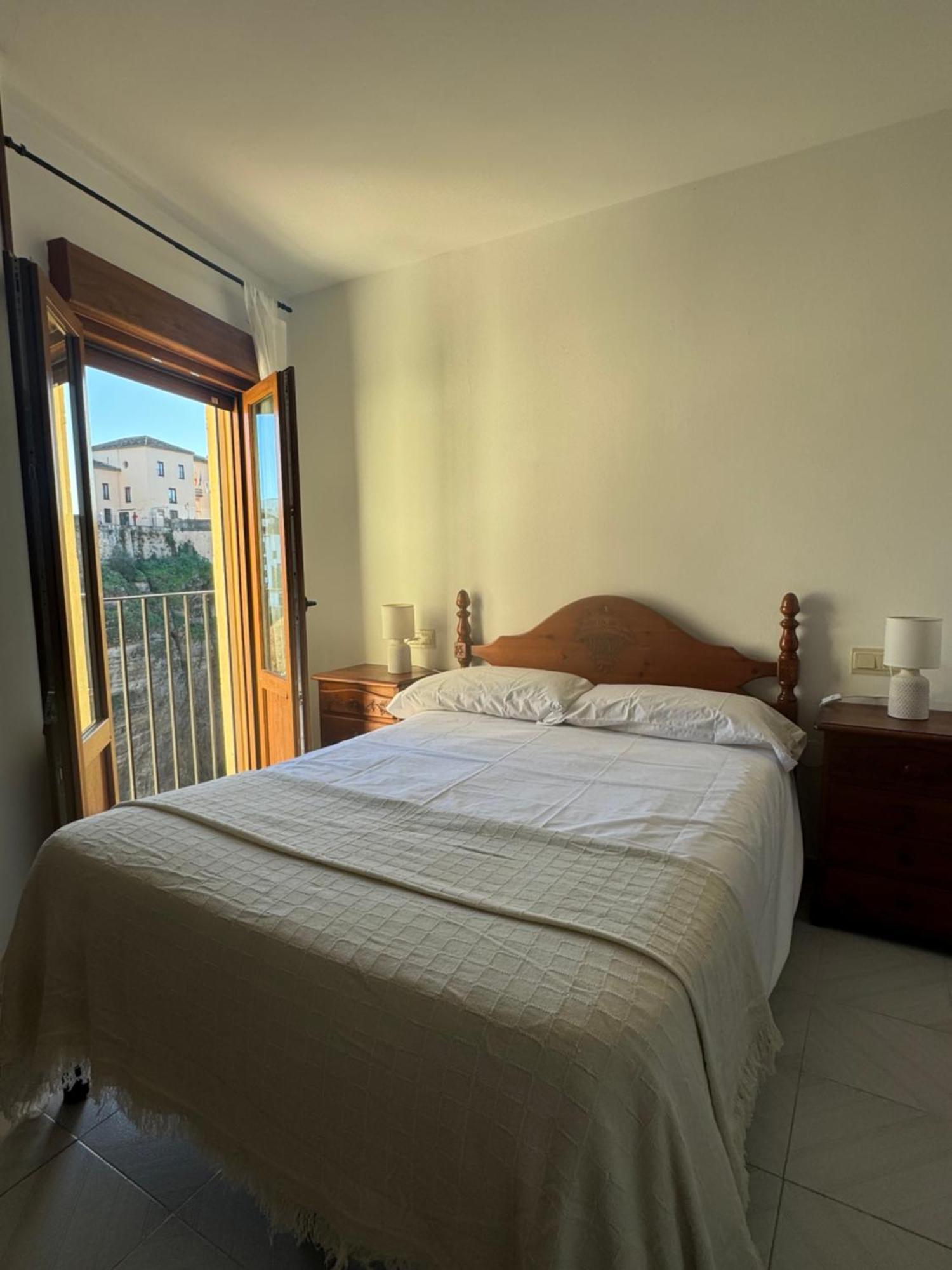 Gav Vistas Al Tajo Apartment รอนดา ภายนอก รูปภาพ